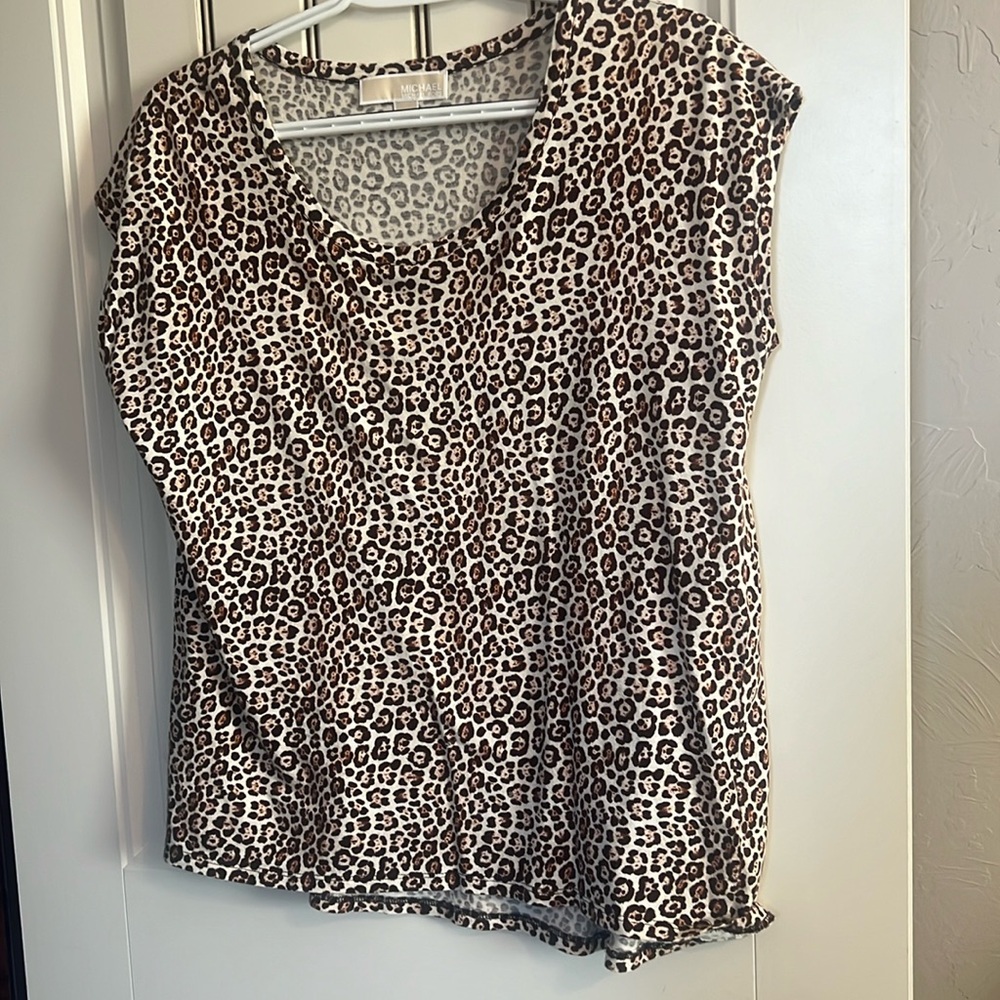 Michael Kor Cap Sleeve Leopard Top in Excellent Condition.